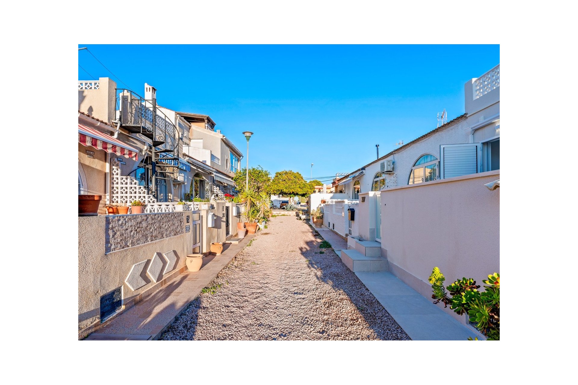 Rynek wtórny - Adosado - Torrevieja - El chaparral
