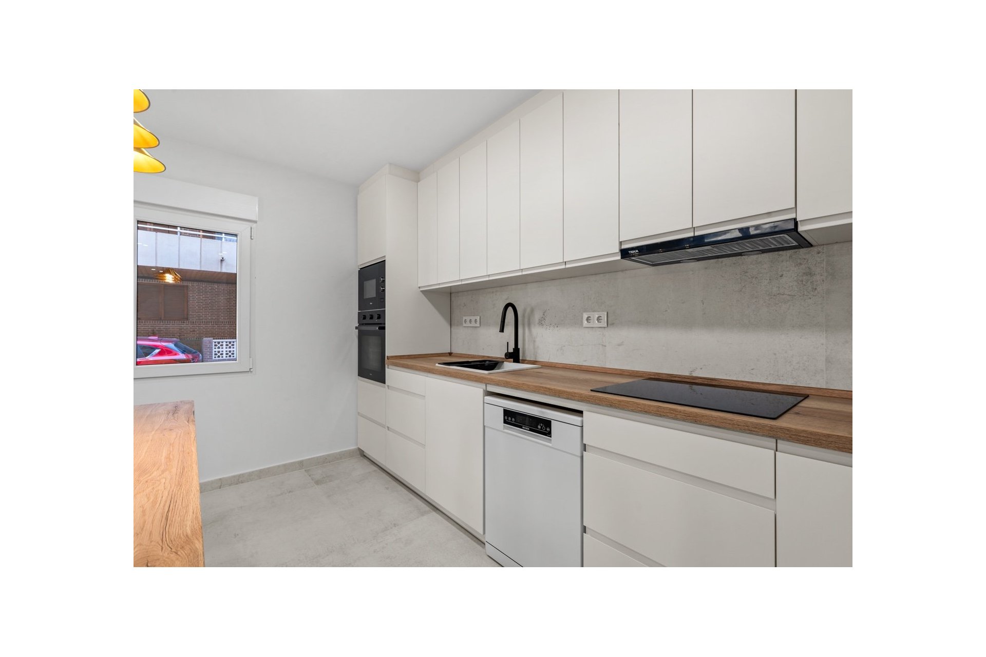 Rynek wtórny - Apartament - Torrevieja - Playa del Acequión