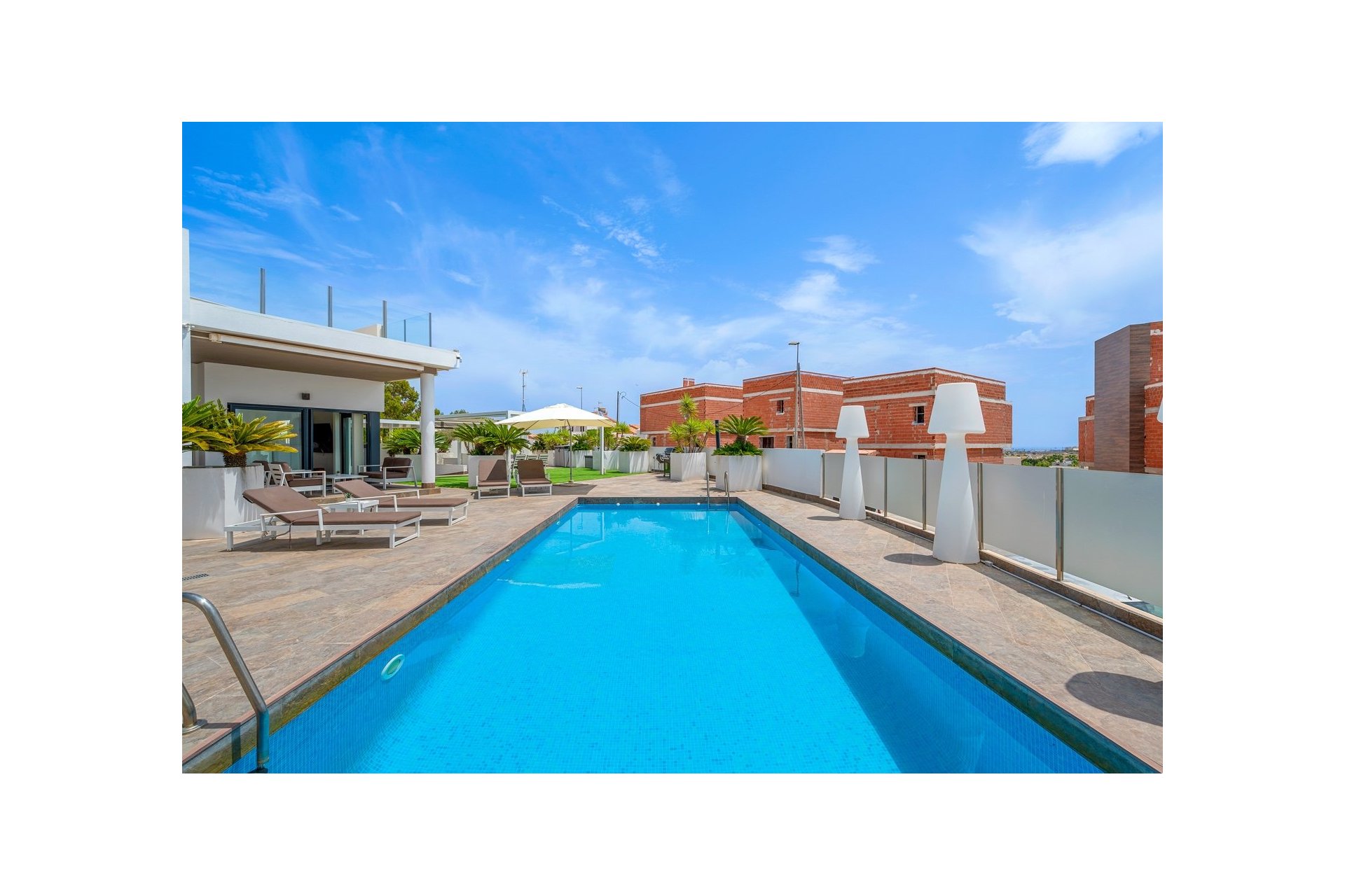 Rynek wtórny - Villa - Orihuela Costa - Villamartín