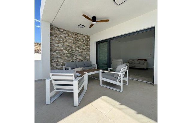 Villa - New Build - Benijofar - Pueblo