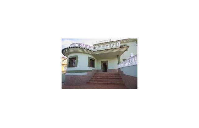 Villa - Obra nueva - Torrevieja - Los Altos