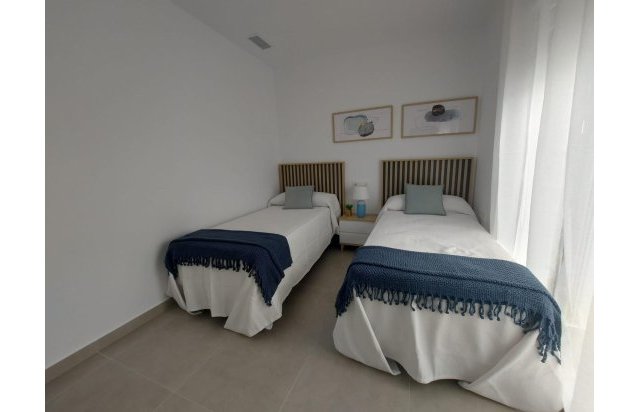 Rynek pierwotny - Villa - Torre Pacheco - Roldán