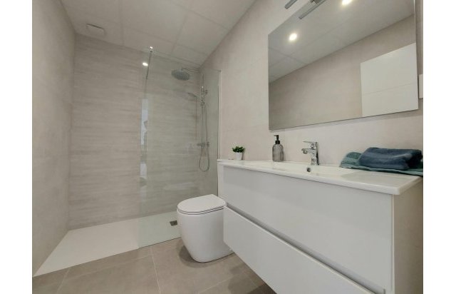 Rynek pierwotny - Villa - Torre Pacheco - Roldán