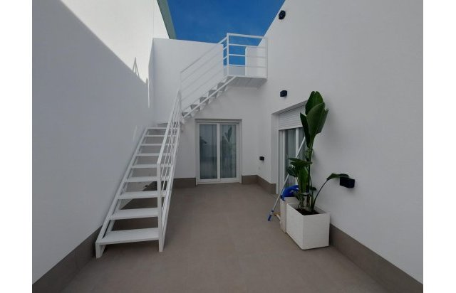 Rynek pierwotny - Villa - Torre Pacheco - Roldán