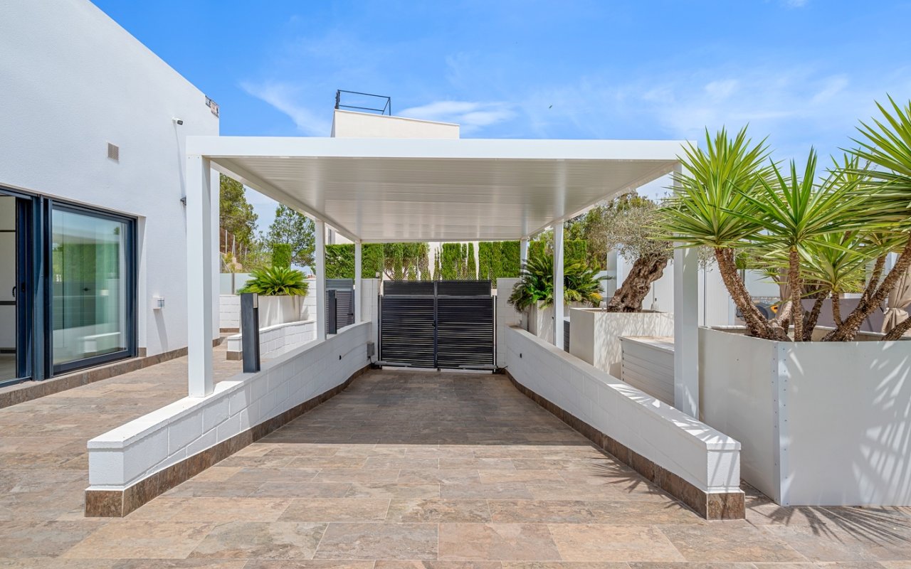 Resale - Villa - Orihuela Costa - Villamartín