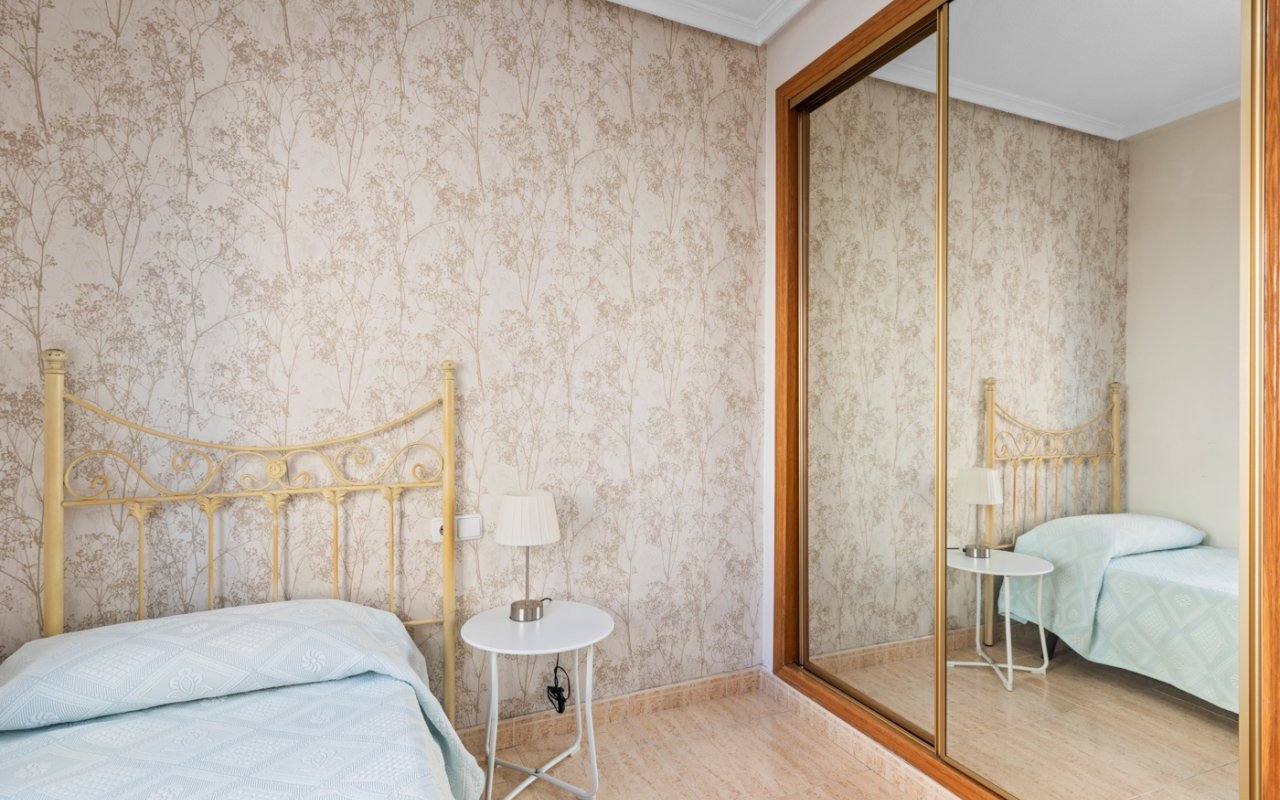 Resale - Apartment - Guardamar del Segura - Pueblo