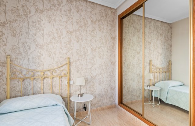 Resale - Apartment - Guardamar del Segura - Pueblo
