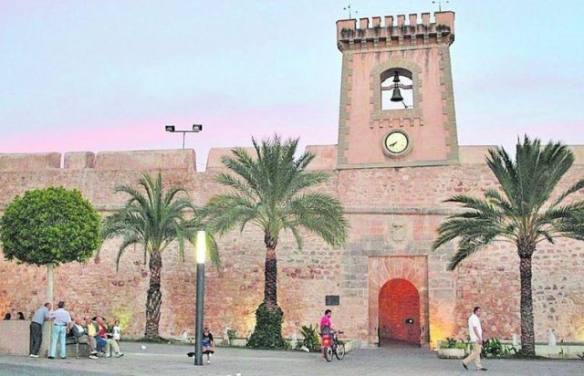 Rynek pierwotny - Daszek - Santa Pola - Playa Tamarit