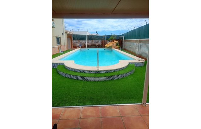 Reventa - Chalet - Torrevieja