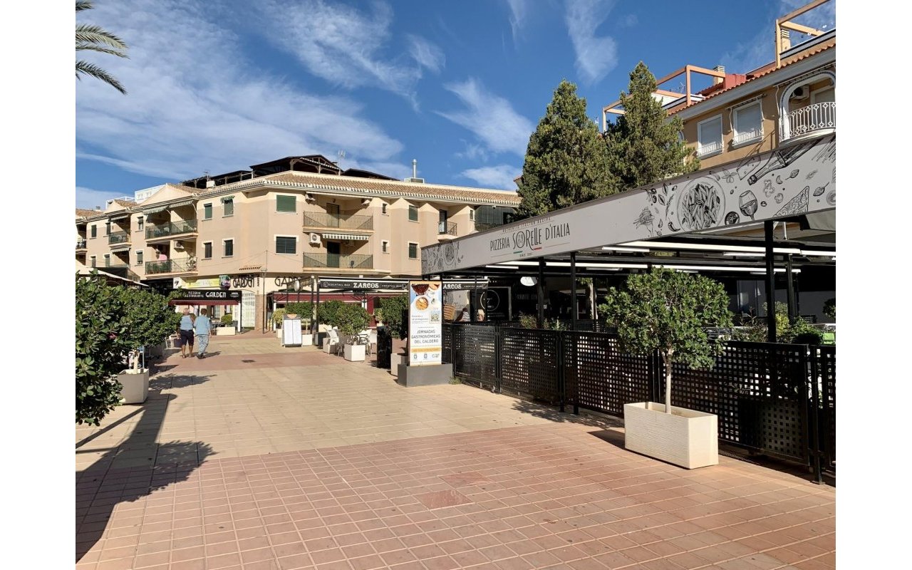 Rynek pierwotny - Villa - Los Alcázares - Playa la Atascadera