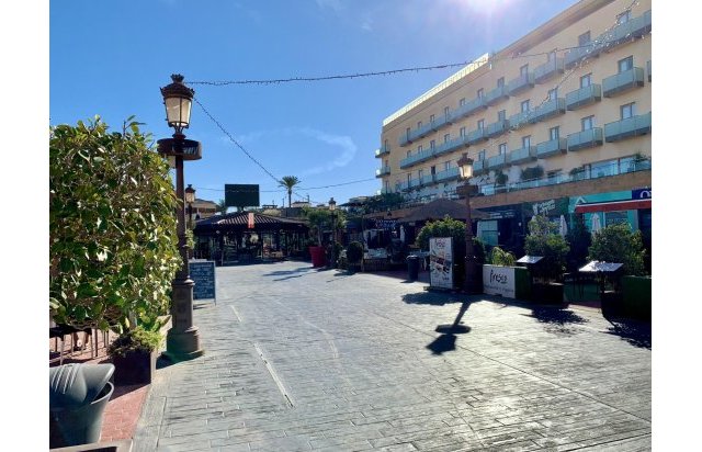 Rynek pierwotny - Villa - Los Alcázares - Playa la Atascadera
