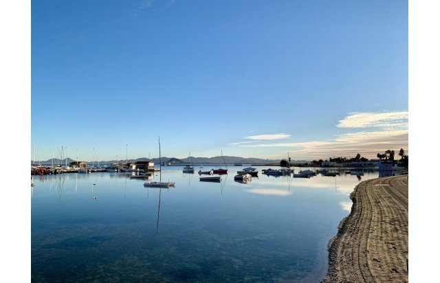 Rynek pierwotny - Villa - Los Alcázares - Playa la Atascadera