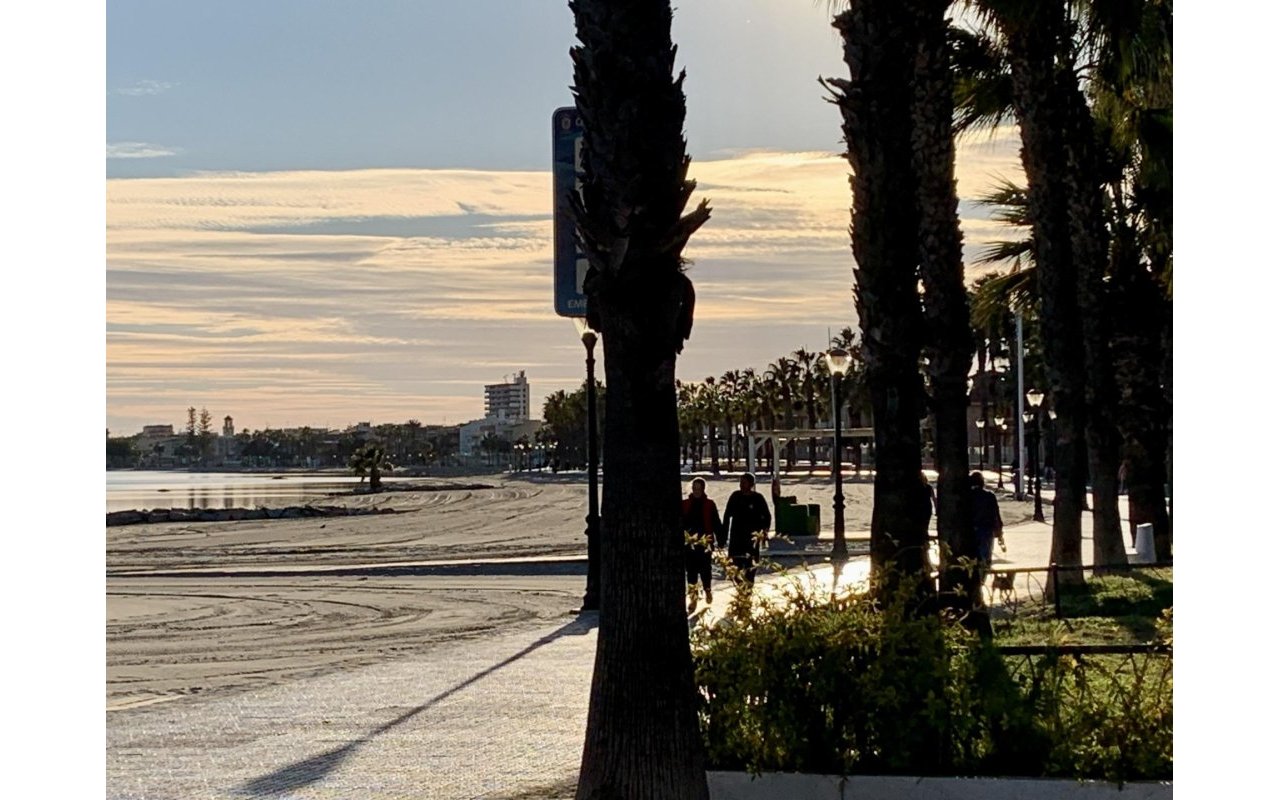 Rynek pierwotny - Villa - Los Alcázares - Playa la Atascadera