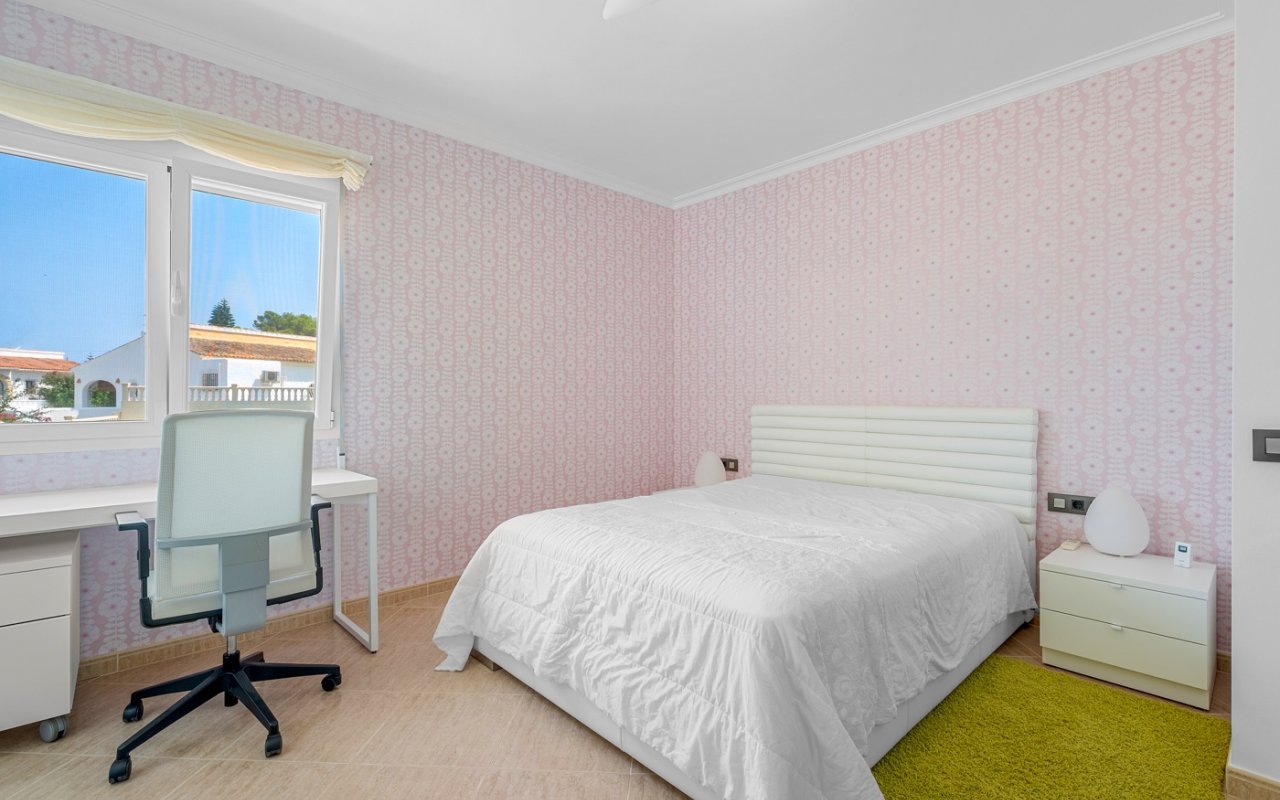 Resale - Villa - Benissa