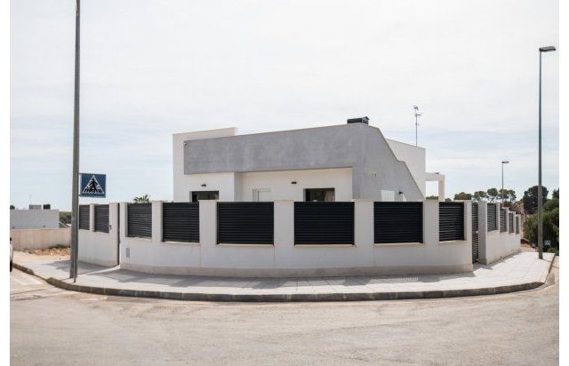 Rynek pierwotny - Villa - Pilar de la Horadada - Pinar de Campoverde