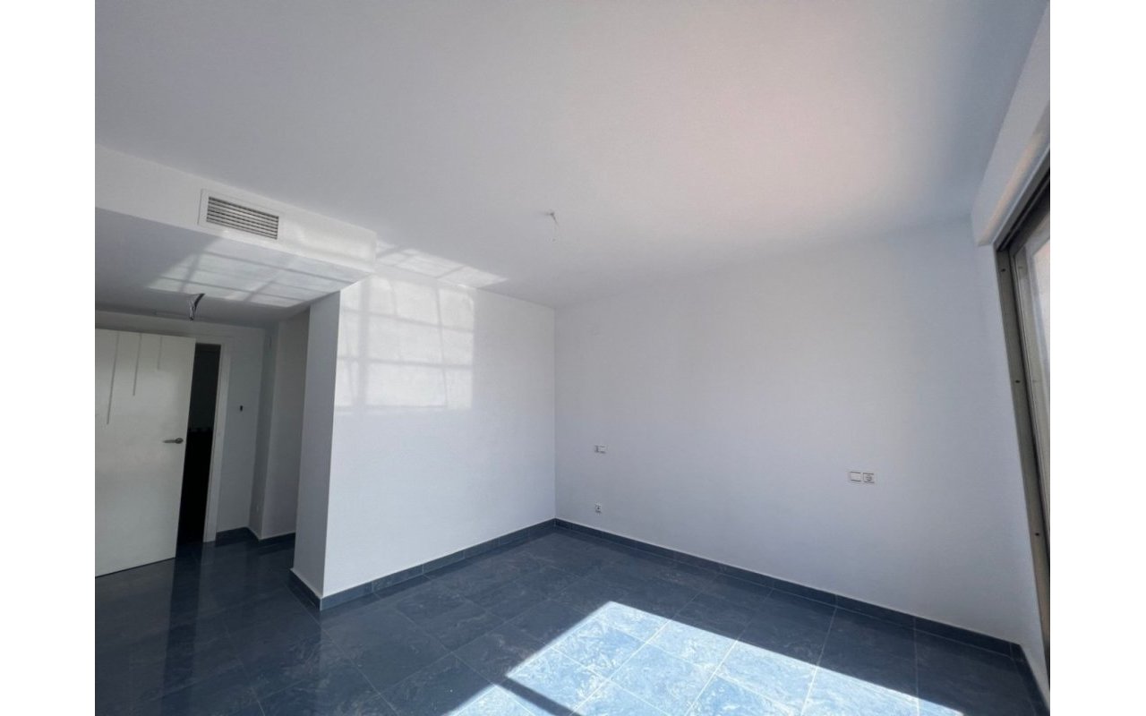 Rynek pierwotny - Daszek - Calpe - Playa La Fossa