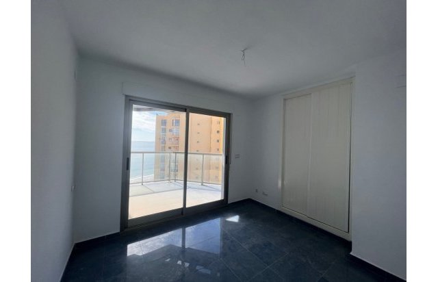 Rynek pierwotny - Daszek - Calpe - Playa La Fossa