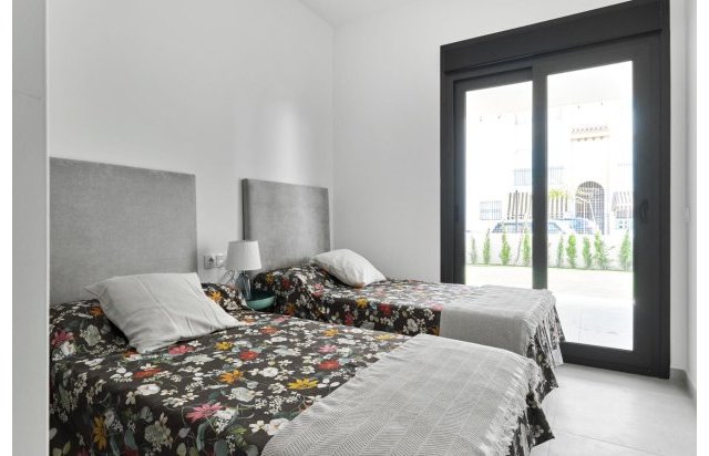 Rynek pierwotny - Bungalow - Torrevieja - Villa Amalia