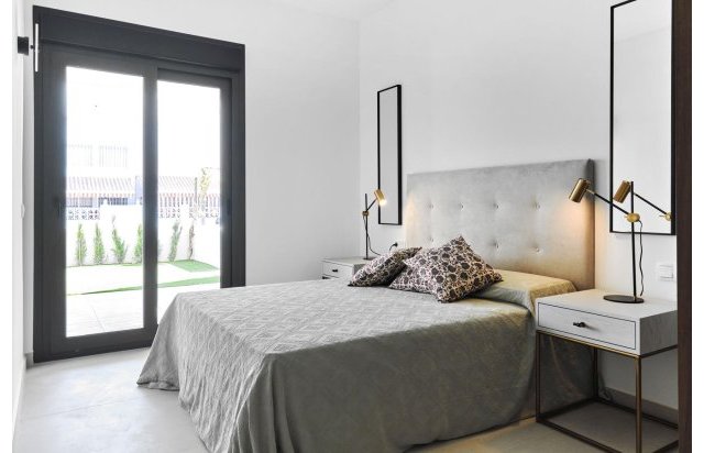 Rynek pierwotny - Bungalow - Torrevieja - Villa Amalia