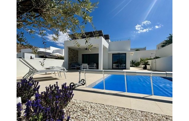 Rynek pierwotny - Villa - Benijofar - Pueblo