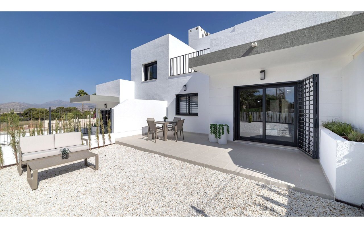 Rynek pierwotny - Villa - Busot, zona Bonalba Golf (Alicante) - Spain