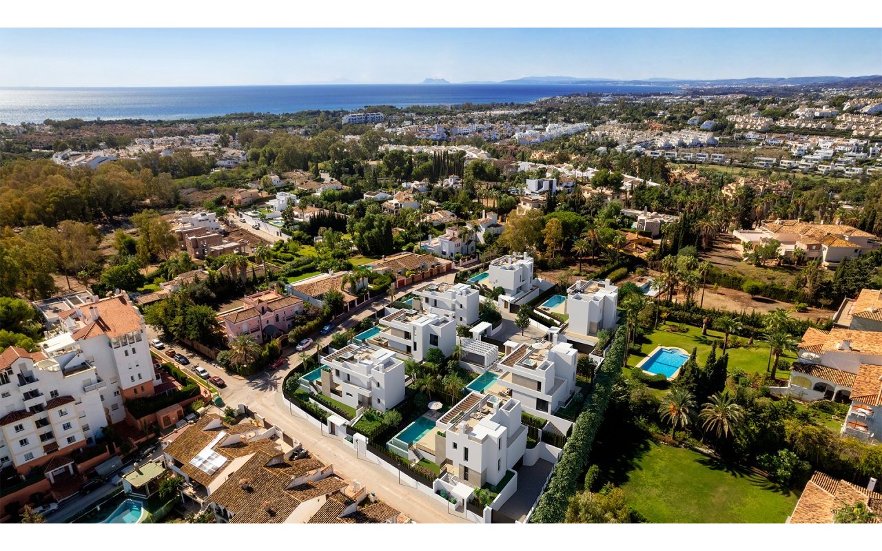 Rynek pierwotny - Villa - Estepona (Málaga) - Spain