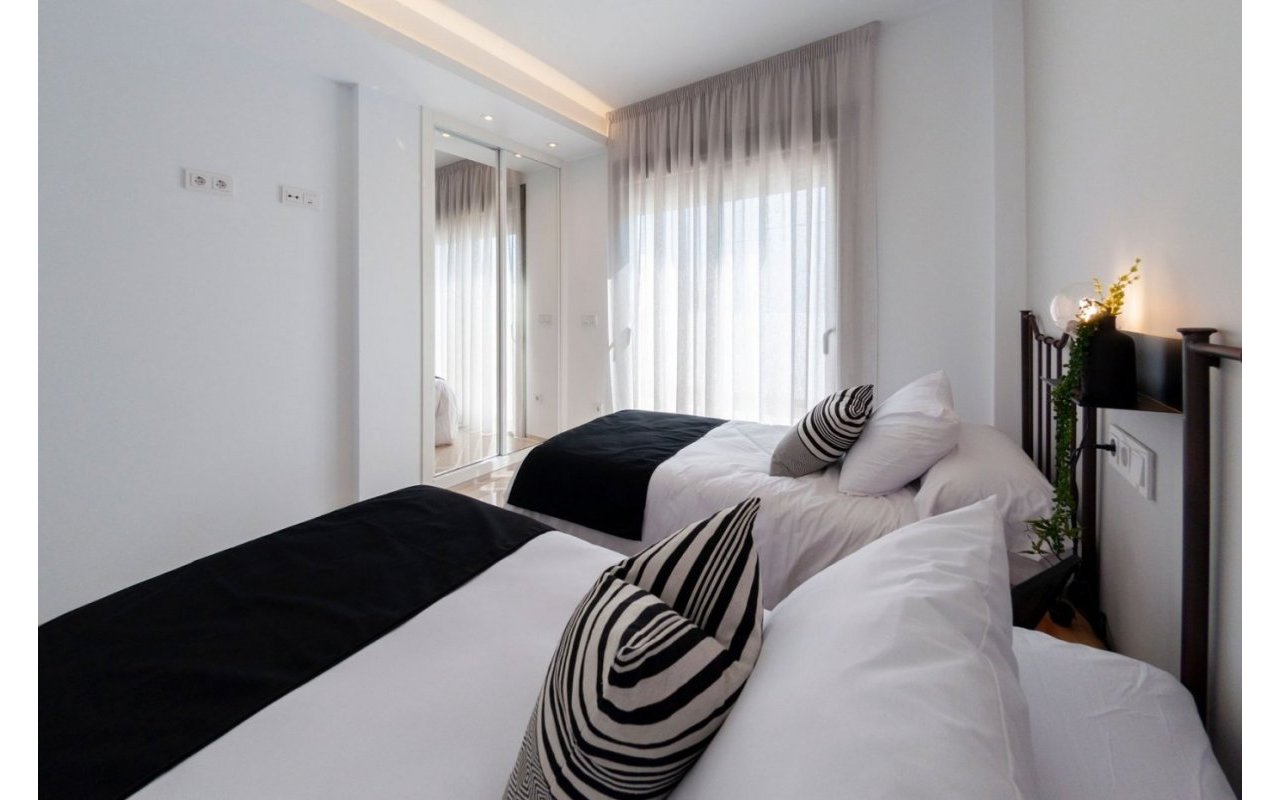 Rynek pierwotny - Villa - Los Alcázares - Playa del Espejo