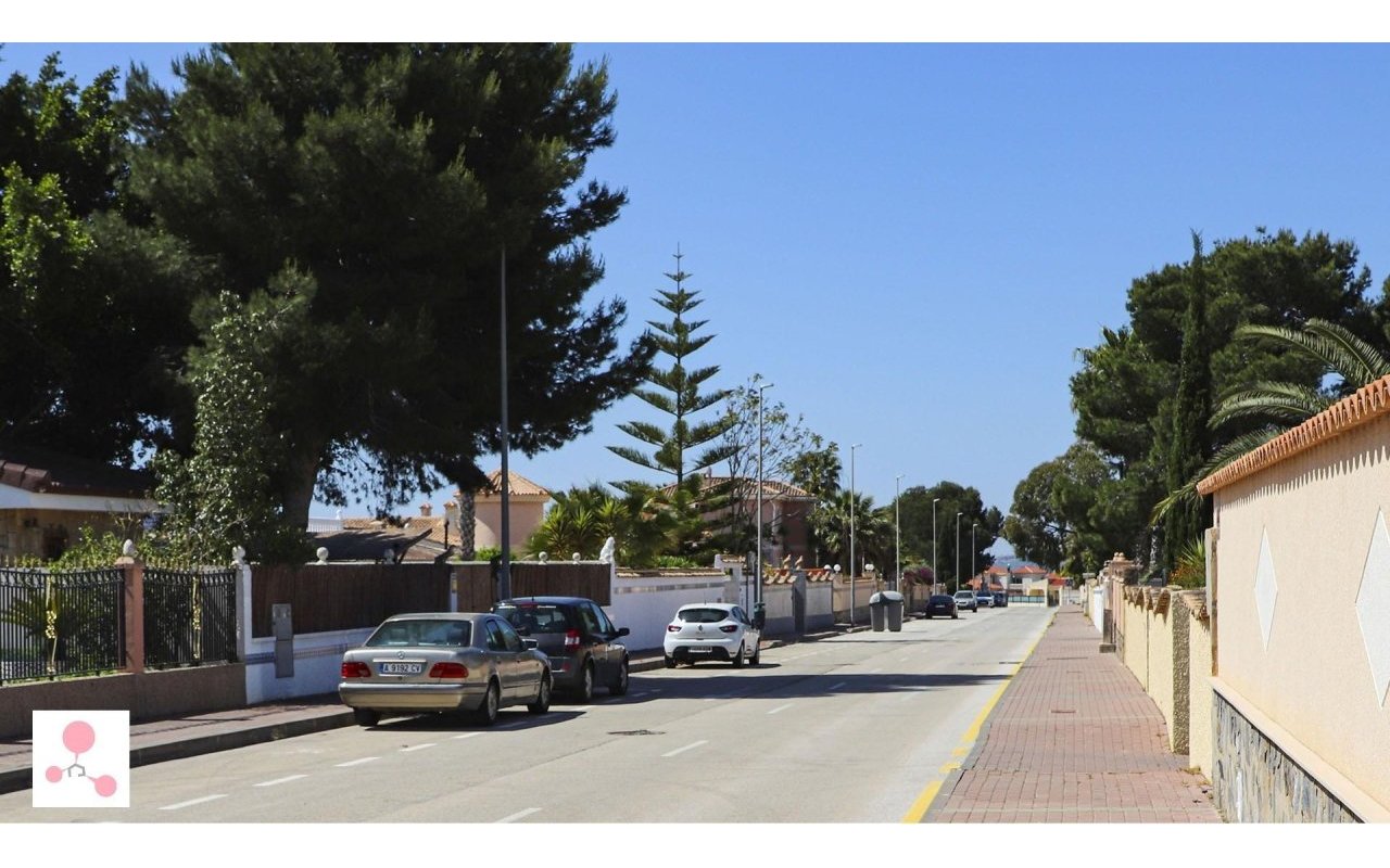 Rynek pierwotny - Villa - San Fulgencio - La Escuera