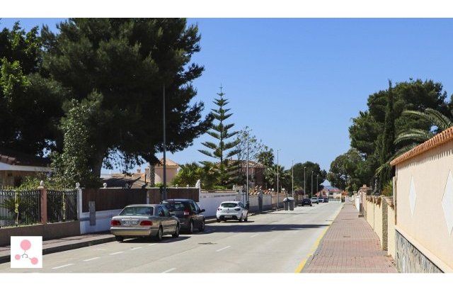 Rynek pierwotny - Villa - San Fulgencio - La Escuera