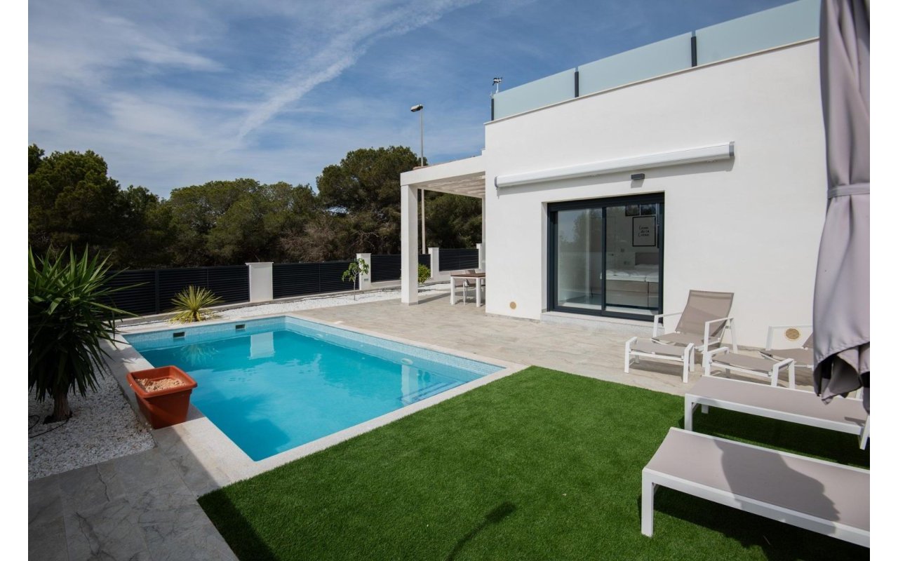 Rynek pierwotny - Villa - Pilar de la Horadada - Pinar de Campoverde