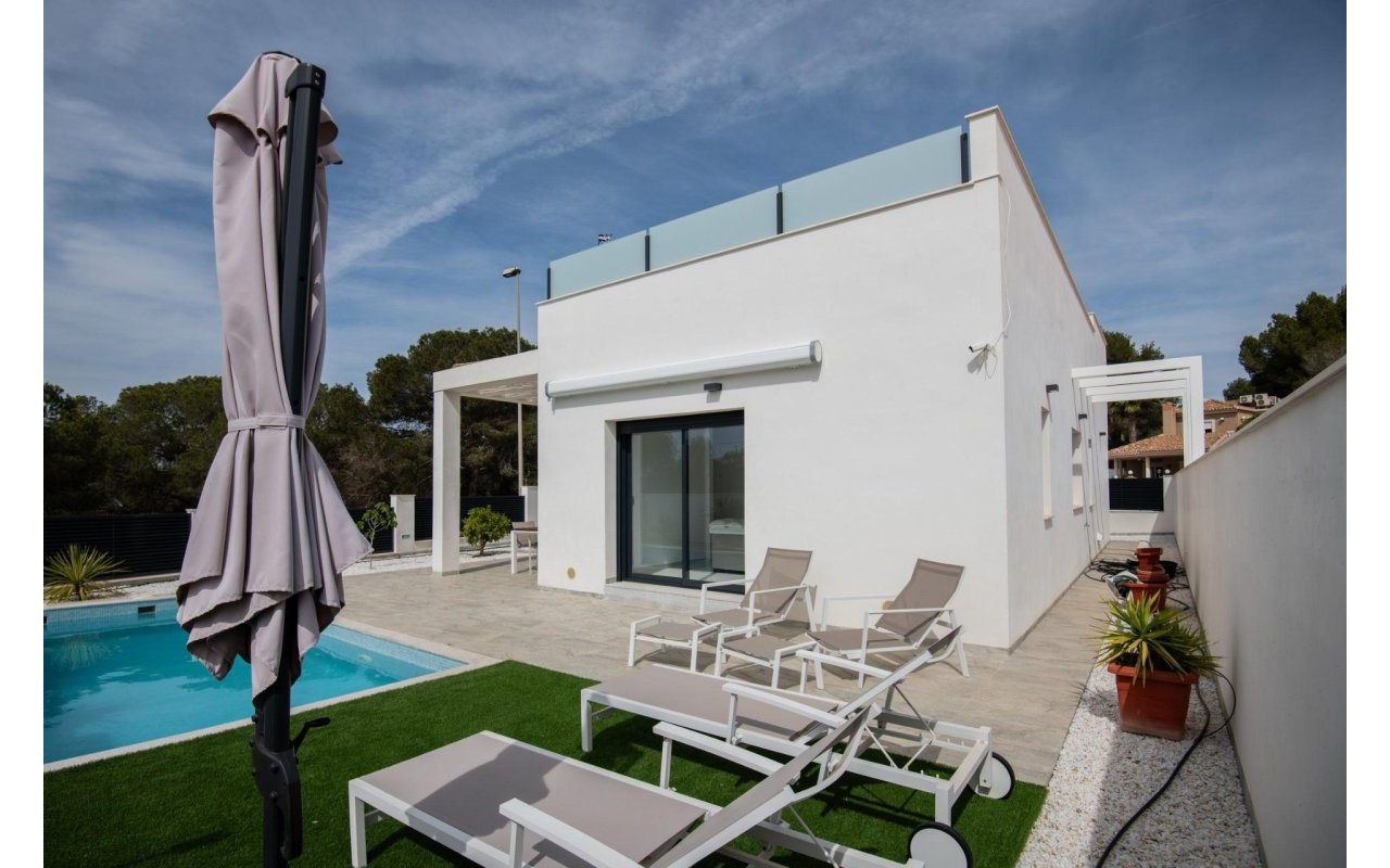 Rynek pierwotny - Villa - Pilar de la Horadada - Pinar de Campoverde