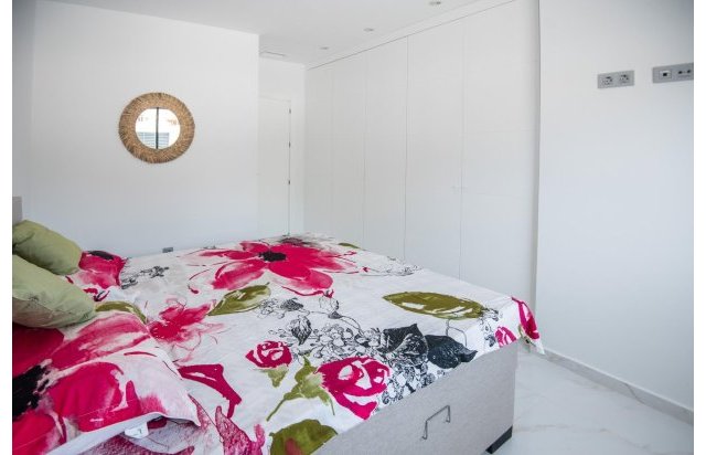 Rynek pierwotny - Villa - Pilar de la Horadada - Pinar de Campoverde