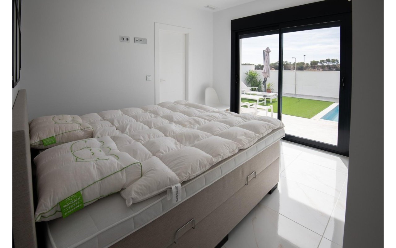 Rynek pierwotny - Villa - Pilar de la Horadada - Pinar de Campoverde