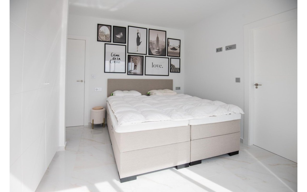 Rynek pierwotny - Villa - Pilar de la Horadada - Pinar de Campoverde