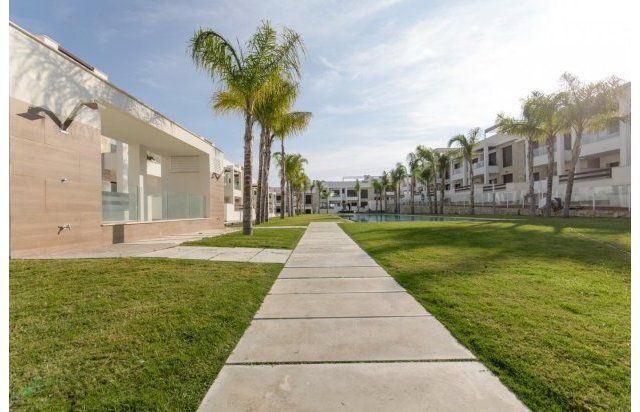 Rynek pierwotny - Bungalow - Torrevieja - Los Balcones