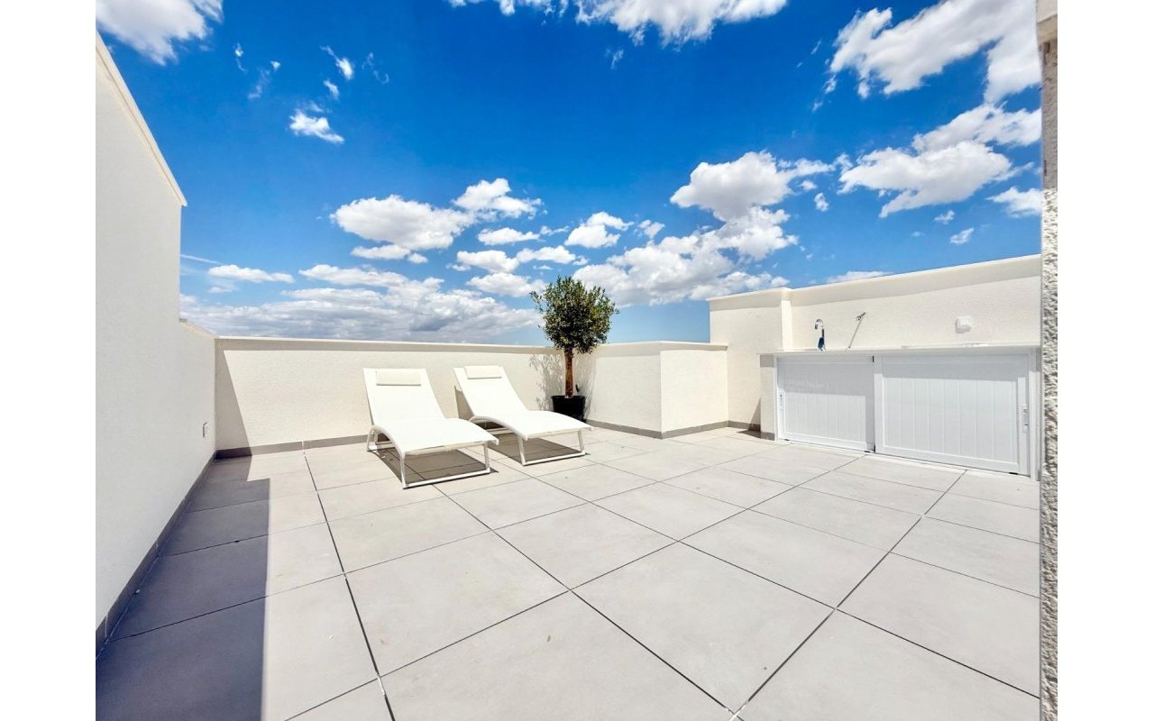 New Build - Town House - Cox - San Fernando