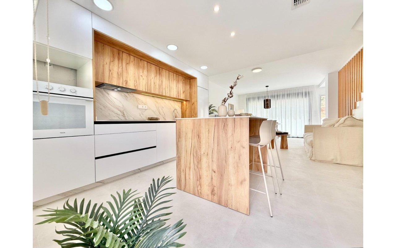 New Build - Town House - Cox - San Fernando