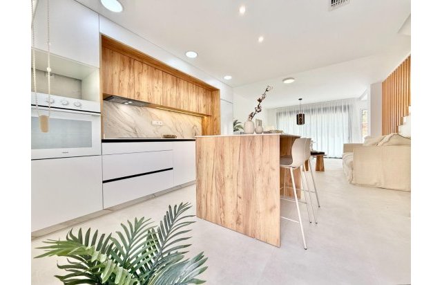 New Build - Town House - Cox - San Fernando