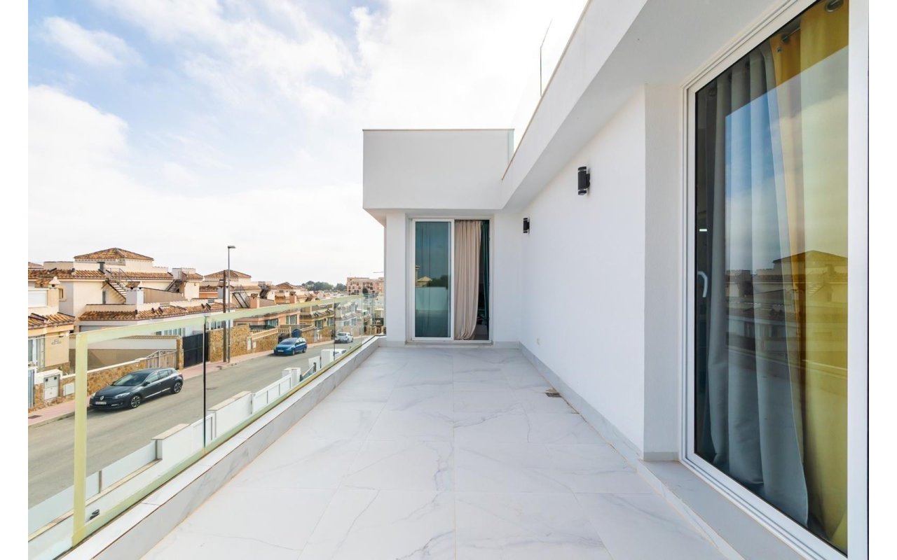 Obra nueva - Villa - Orihuela Costa - PAU 26