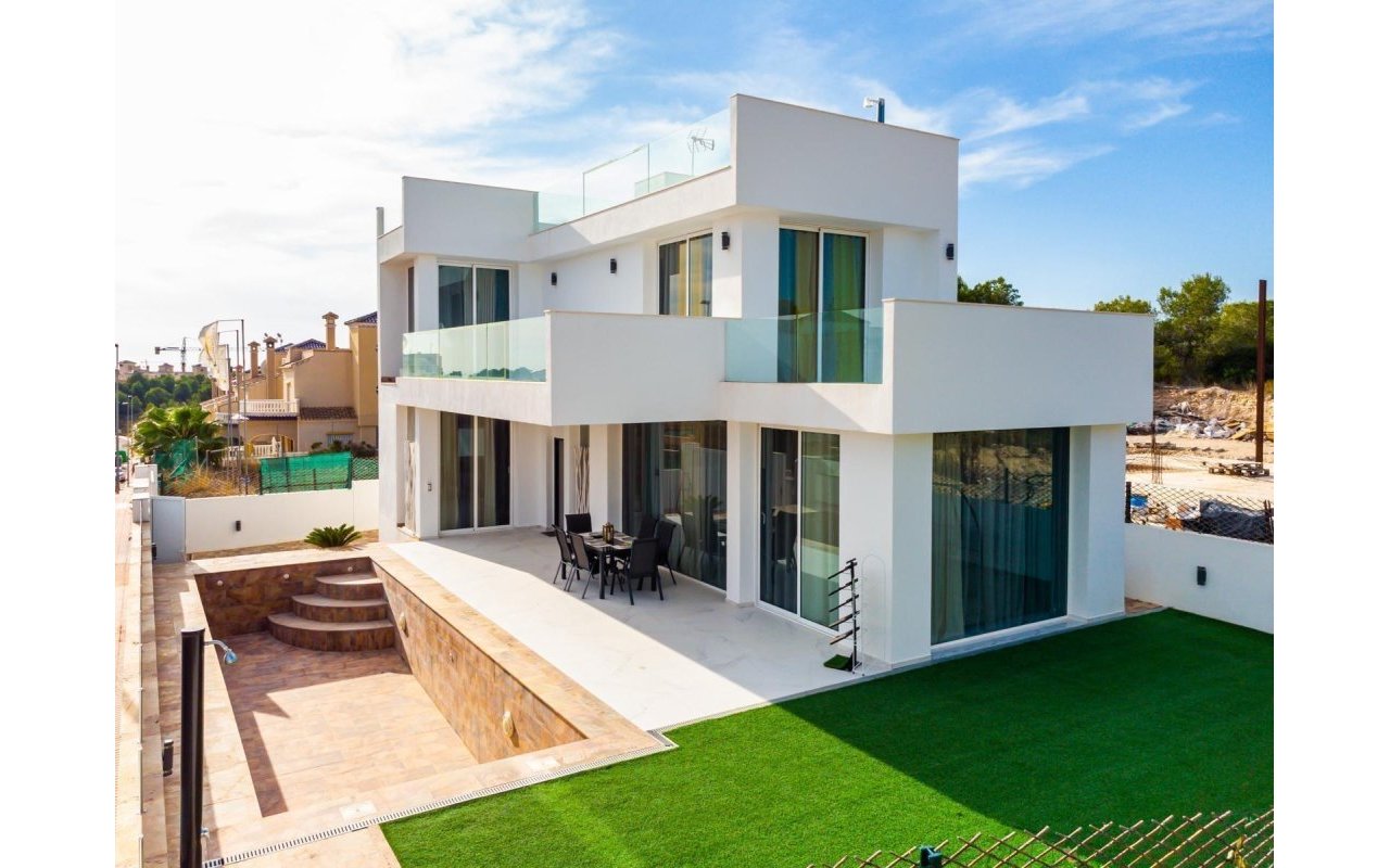 Obra nueva - Villa - Orihuela Costa - PAU 26