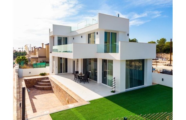 Obra nueva - Villa - Orihuela Costa - PAU 26