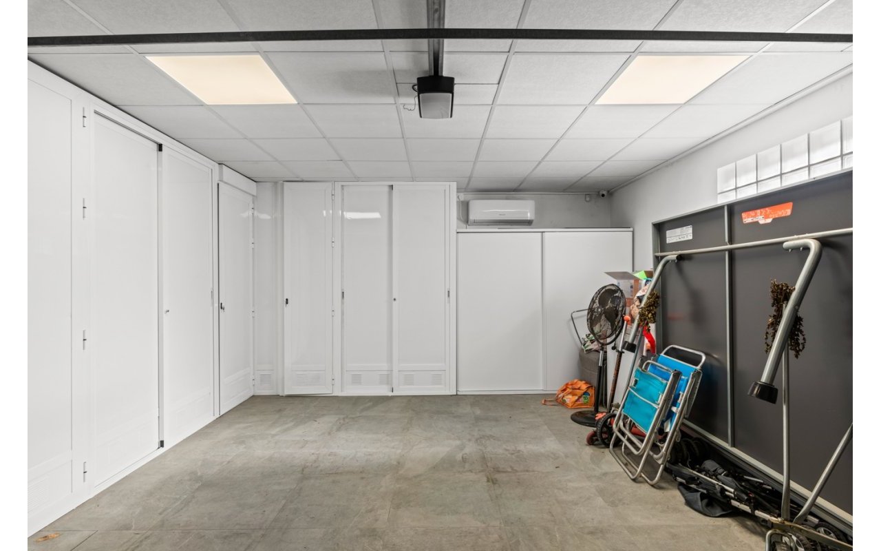 Rynek wtórny - Villa - San Juan Alicante - Frank Espinós