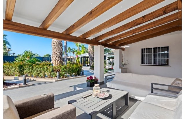 Rynek wtórny - Villa - San Juan Alicante - Frank Espinós