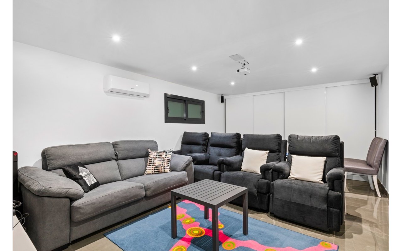 Rynek wtórny - Villa - San Juan Alicante - Frank Espinós