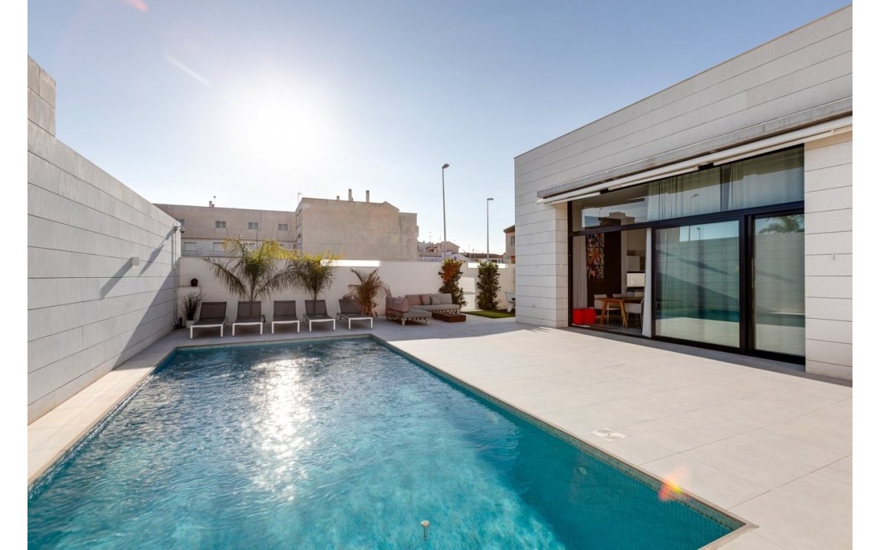 Rynek pierwotny - Villa - Pilar de la Horadada - pueblo