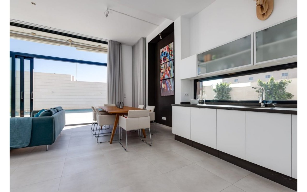 Rynek pierwotny - Villa - Pilar de la Horadada - pueblo