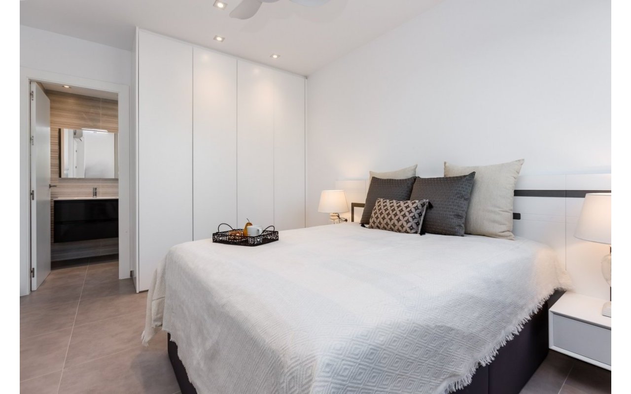 Rynek pierwotny - Villa - Pilar de la Horadada - pueblo