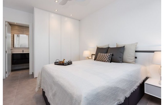 Rynek pierwotny - Villa - Pilar de la Horadada - pueblo