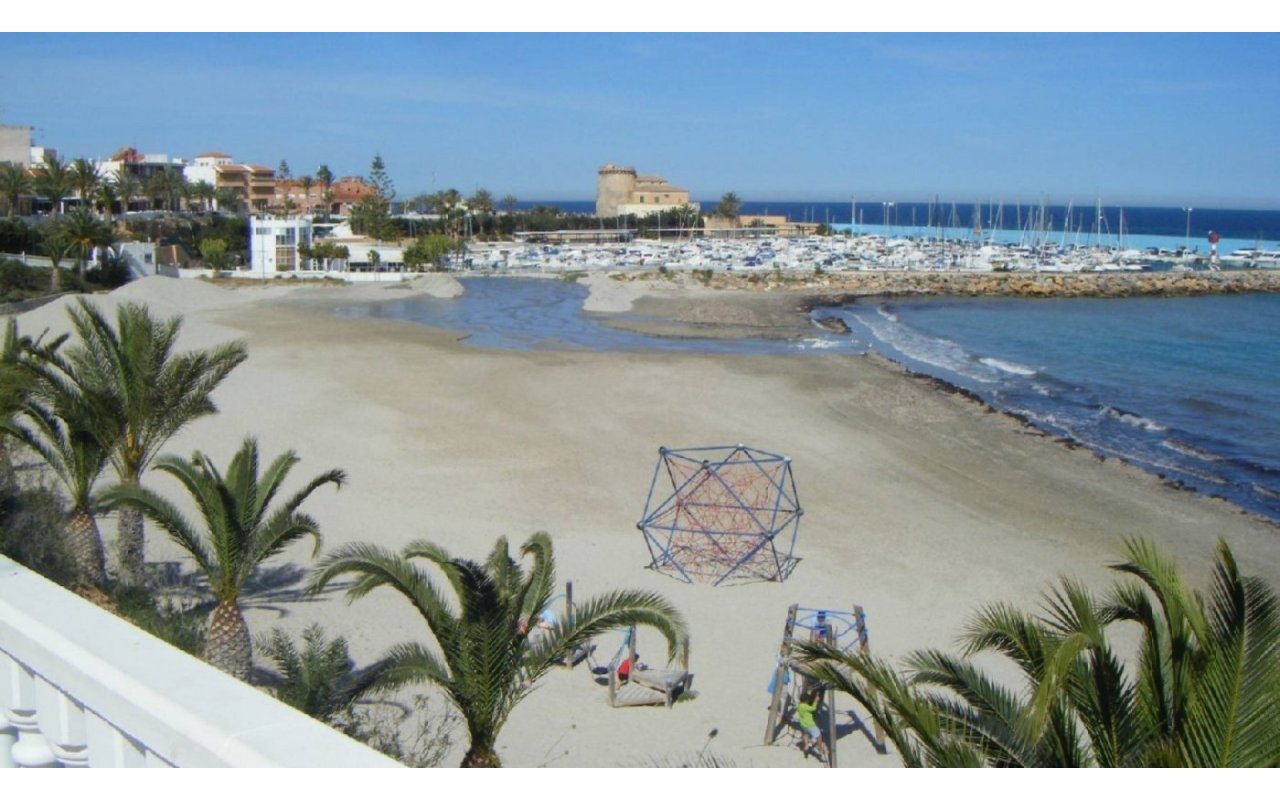 Rynek pierwotny - Villa - Pilar de la Horadada - pueblo