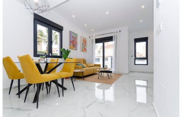 Rynek pierwotny - Villa - Torrevieja - Torretas